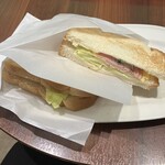 ドトールコーヒーショップ - モーニングのハムレタスサンド？