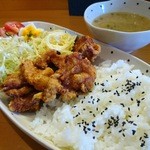 ラ・シ・サ - ザンギランチ（800円）