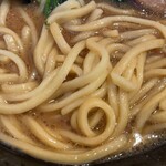 横浜家系ラーメン 本多家 - 麺アップ