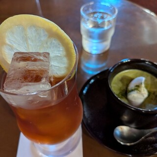 ぎおん石 喫茶室_0