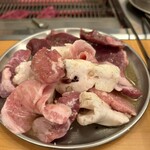 焼肉ホルモンべーす - 