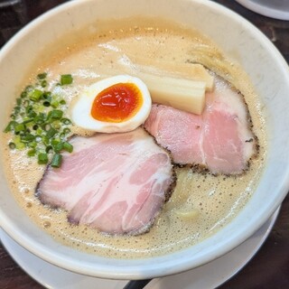 ラーメン家 みつ葉 - 料理写真: