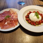 Cheese Meets Meat - 