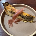 武蔵新田 Bistro Un Dix - イノシシ肉と春キャベツのディッシュ