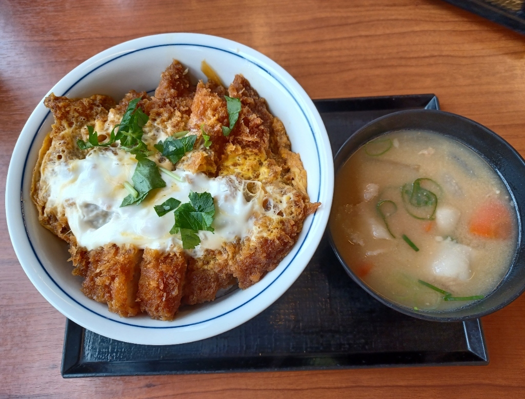 写真 : かつや 三重桑名店 - 益生/かつ丼 | 食べログ