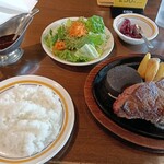 ステーキのあさくま - 料理写真: