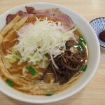 自家製麺たつ之也