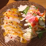BEERHOUSE森卯 - カルパッチョ　野菜が被ってる