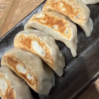肉汁餃子のダンダダン_1