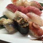藤 - おまかせ握り(12カン)2500円