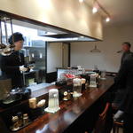 ラーメン もんや - 店内雰囲気