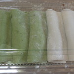 竹内餅店 - ヨモギ3個と白2個