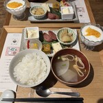HAGI CAFE  - 