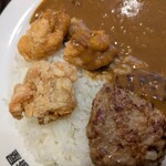 カレーハウス CoCo壱番屋 - フライドチキン3とハンバーグ1