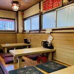 留園 - 店内