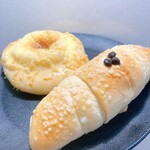 suu. THE BAKERY - チョコ塩バターロール＆ハニーチーズフォッカチャ
