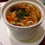 DIN TAI FUNG - 酸辣湯