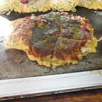 お好み焼き いのうえ - 豚玉+そば半玉