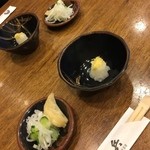 天ぷら天兵 - 2015/03 前回と同様、まずは天ぷら定食（海老１魚３野菜１）（ごはん、みそ汁、おしんこ付）1,100円をオーダー