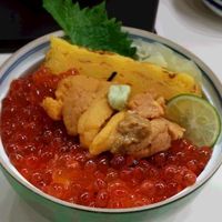 寿司和食しかま - ハーフうにいくら丼