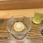 モンブランスタイル - 栗そぼろと自家製白玉、緑茶