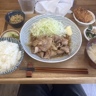 食堂オーツカ - 料理写真: