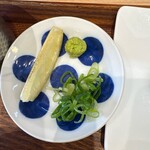 ラーメン 歩く花 - 薬味も別皿です