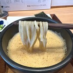 ラーメン 歩く花 - 麺リフト。