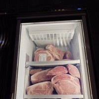 近江うし焼肉 にくTATSU 日本橋室町店 - 