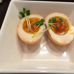 菜香餃子房 - 燻製たまご（200円）