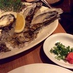 魚屋 忠兵衛 - 生牡蠣