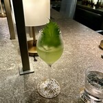 アップステアーズ - 