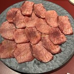 肉 峯がみ