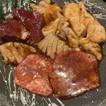 炭焼肉　石田屋。 - 