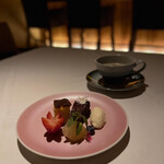 Bar Vintage with Restaurant - 