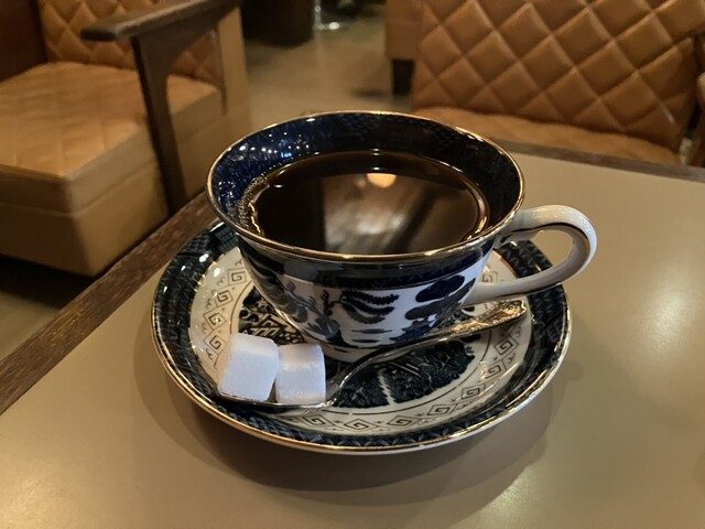 六曜社珈琲店 - 京都市役所前/喫茶店 | 食べログ