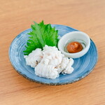 囲炉裏食堂うずしお - 淡路島鱧の湯引き