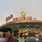 メルズ・ドライブイン - 