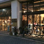 Nui. HOSTEL & BAR LOUNGE - 