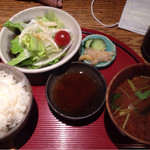 Tem Maru - ランチ 天ぷら定食¥1000（税込）
                        の天ぷら以外