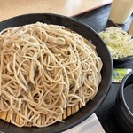 信州そば処 小木曽製粉所 - 料理写真:もりもりそばは信州の健康食事の証だ