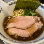 らーめん 稲荷屋 - 醤油ラーメン太麺　1,000円