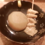 ホルモン酒場とん平 - おでん（大根・牛すじ）