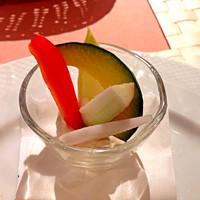 トラットリアイルポンテ - Pranzo A（週末：1,800円）の前菜盛り合わせから、無農薬有機野菜のバーニャカウダ。バーニャカウダのソースがめっちゃさっぱりして旨し！