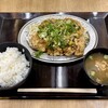 親子丼と鶏料理 鶏山賊 LECT店