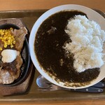 黒にんにくほんぽ - 料理写真:しろとん➕八王子ブラックカレーセット