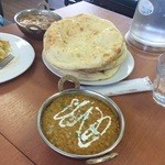 カシミール - 豆カレーとナン