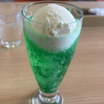 Cafe ALUN-ALUN - クリームソーダ 660円！