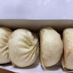 551蓬莱 - 料理写真:豚まん