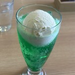 Cafe ALUN-ALUN - 